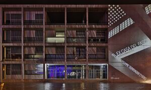 Projections on the main facade of the Casa del Fascio