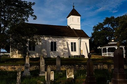 East elevation with graveyard (2016)