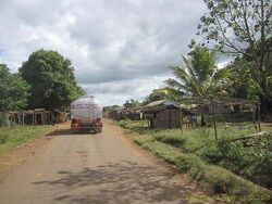 The RN6 crossing Sadjoavato