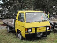 Pre-facelift Mitsubishi L300 pickup (New Zealand)