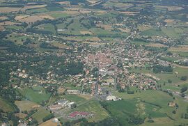 An aerial view of Réalmont